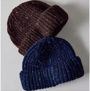 NWOT: Marled Wool-Blend Short Roll Ribbed Knit Beanie - OS